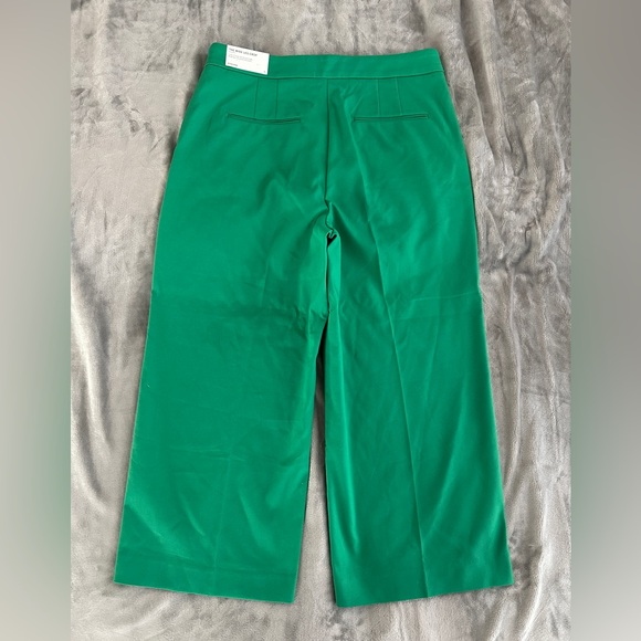 Ann Taylor The Wide Leg Crop in green. Size 14 NWT - Picture 2 of 5